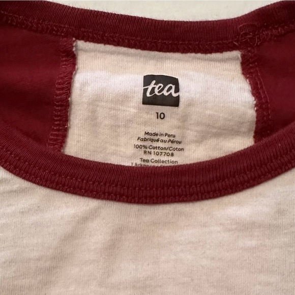 Tea Collection Strawberry Raglan - Picture 2 of 4